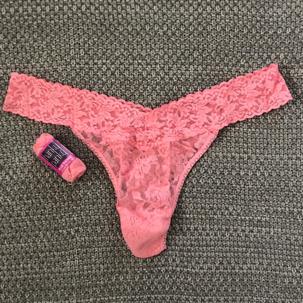 🌸PLUS ROLLED THONG🌸